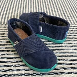 Toms Toddler Navy Blue Teal Corduroy Shoes Size 7 NEW